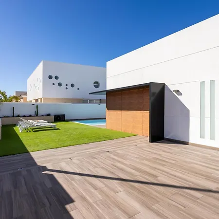 Ikigai By Sunkeyrents וילה *